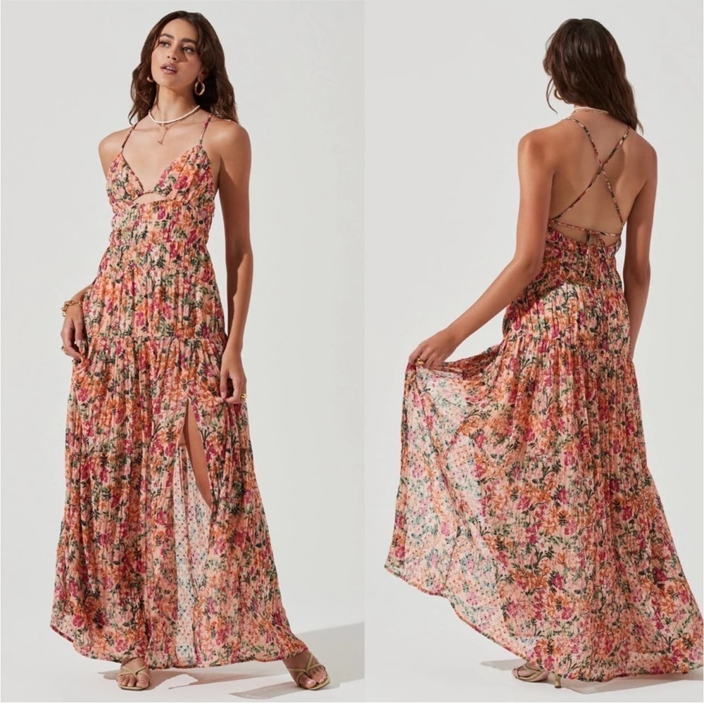 ASTR Tropics Plunge Neck Pleated Open Back Maxi Peach Fuschia Floral Dress L NWT